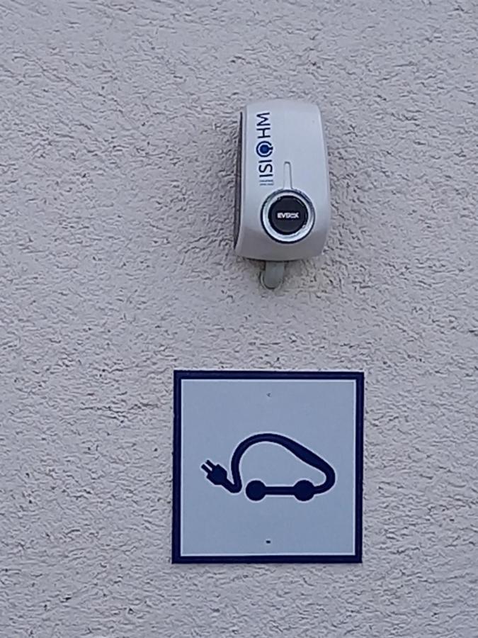 Échenevex Auberge Des Chasseurs מראה חיצוני תמונה