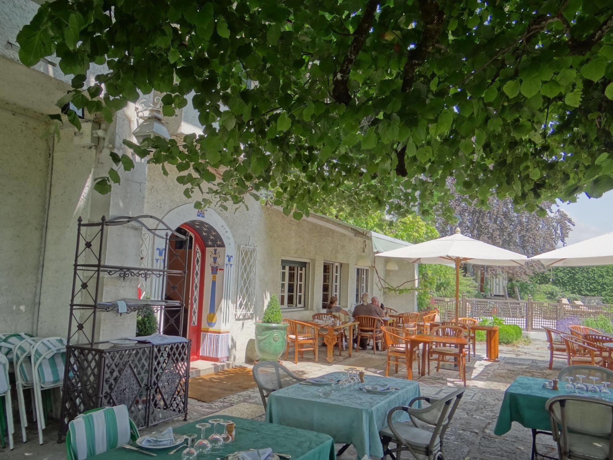 Échenevex Auberge Des Chasseurs מראה חיצוני תמונה