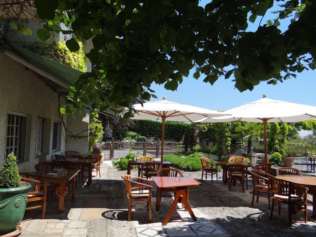 Échenevex Auberge Des Chasseurs מראה חיצוני תמונה